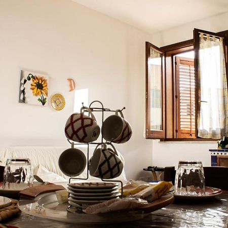 Villa Casa Vacanze Di Anna E Selene Favignana Exterior foto